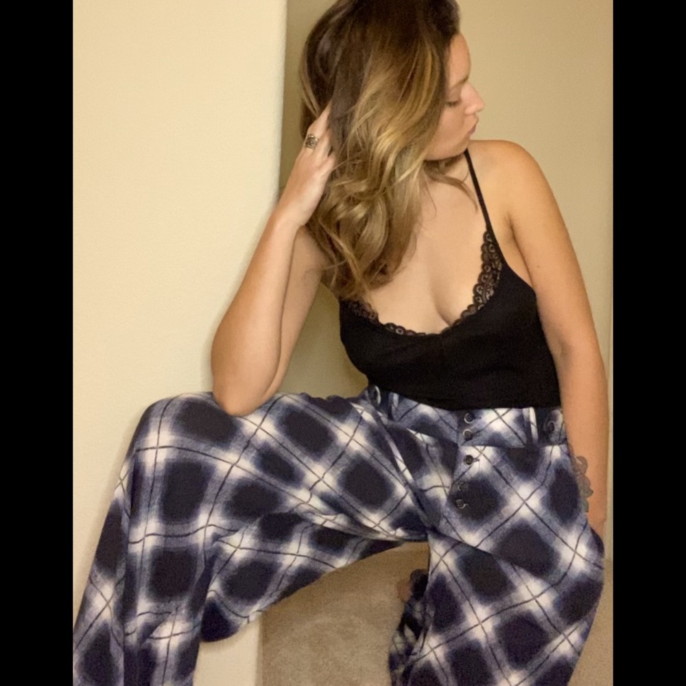 Groovy Free people flare leg pants